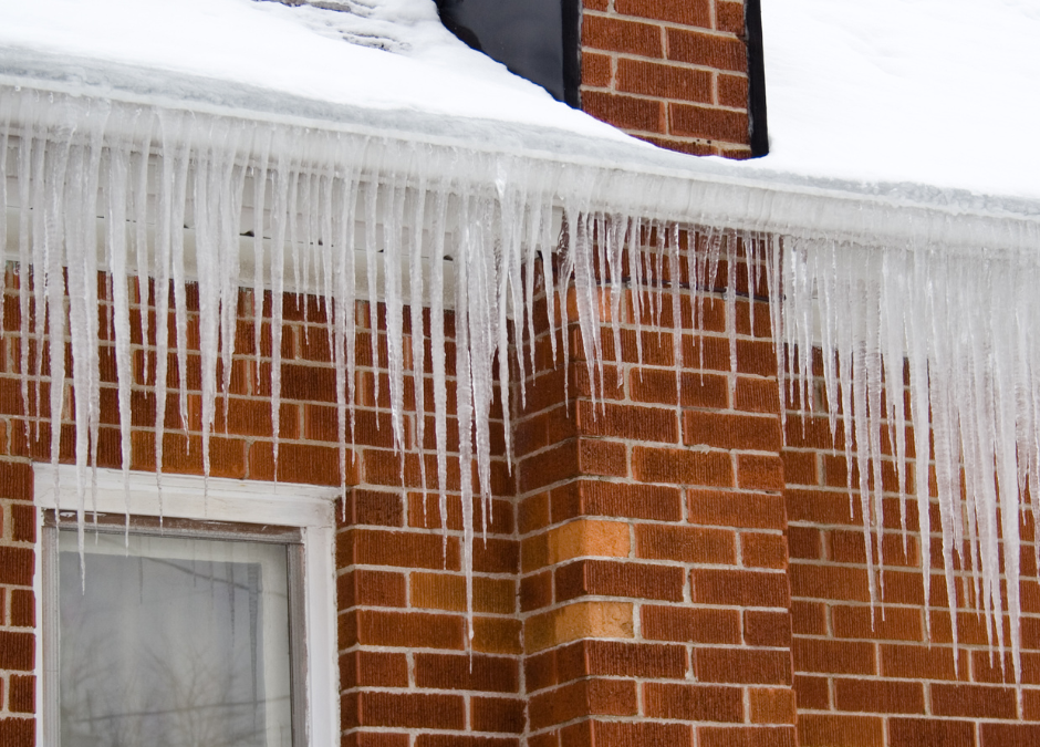 Shielding Your Home: Winter Gutter Care in Louisville, Kentucky to Prevent Ice Damming – Cardinal Gutters’ Expert Tips